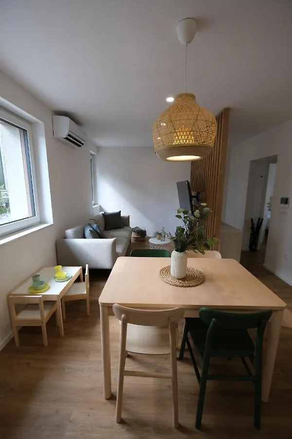 Apartments Emona Free Parking & Gym Ljubljana 0*,  Slovenien